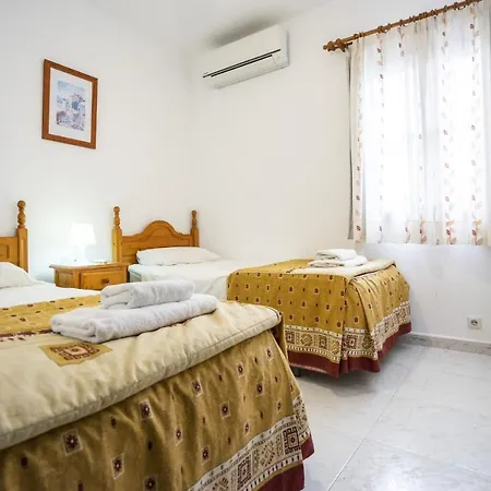 Alhama 31, Los Almendros, Burriana Beach Nerja